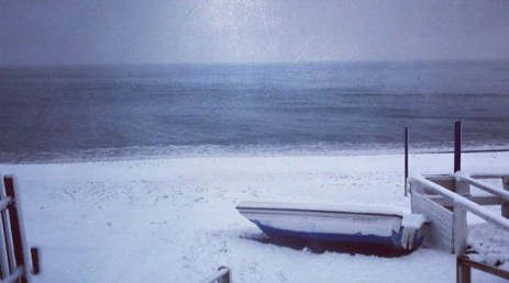 neve-spiaggia-29296.655x365